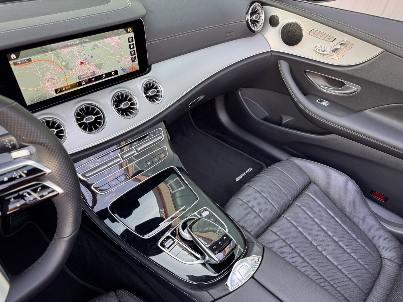 Mercedes-Benz E 220d 4Matic Cabriolet AMG-LINE ASSIST LEDER foto 16