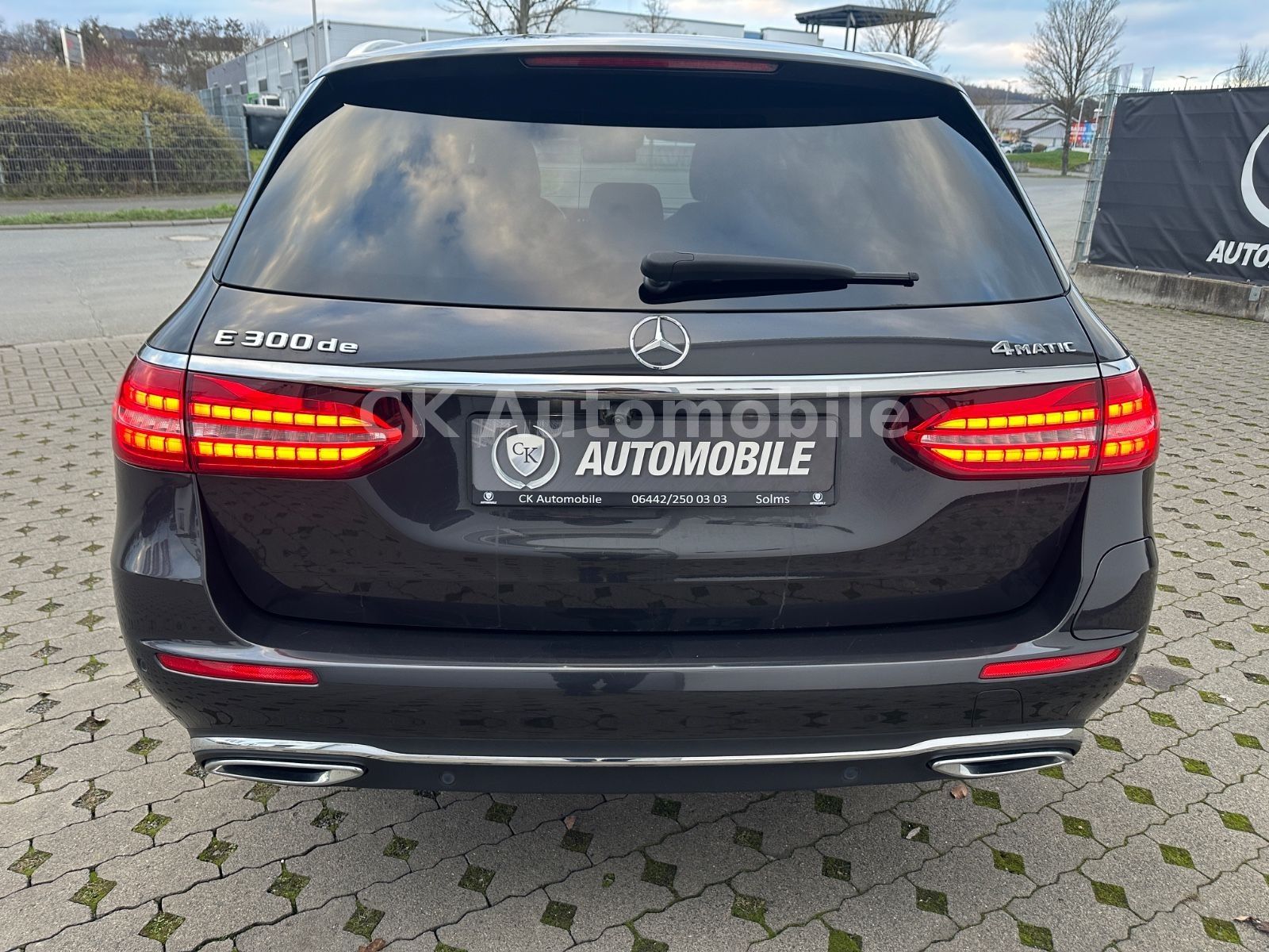 Fahrzeugabbildung Mercedes-Benz E 300de T 4Matic Avantgarde/Navi/360°Kam/LED/AHK