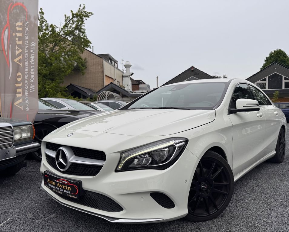Image of Mercedes-Benz CLA 200