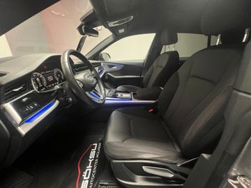 Audi Q8 - 9