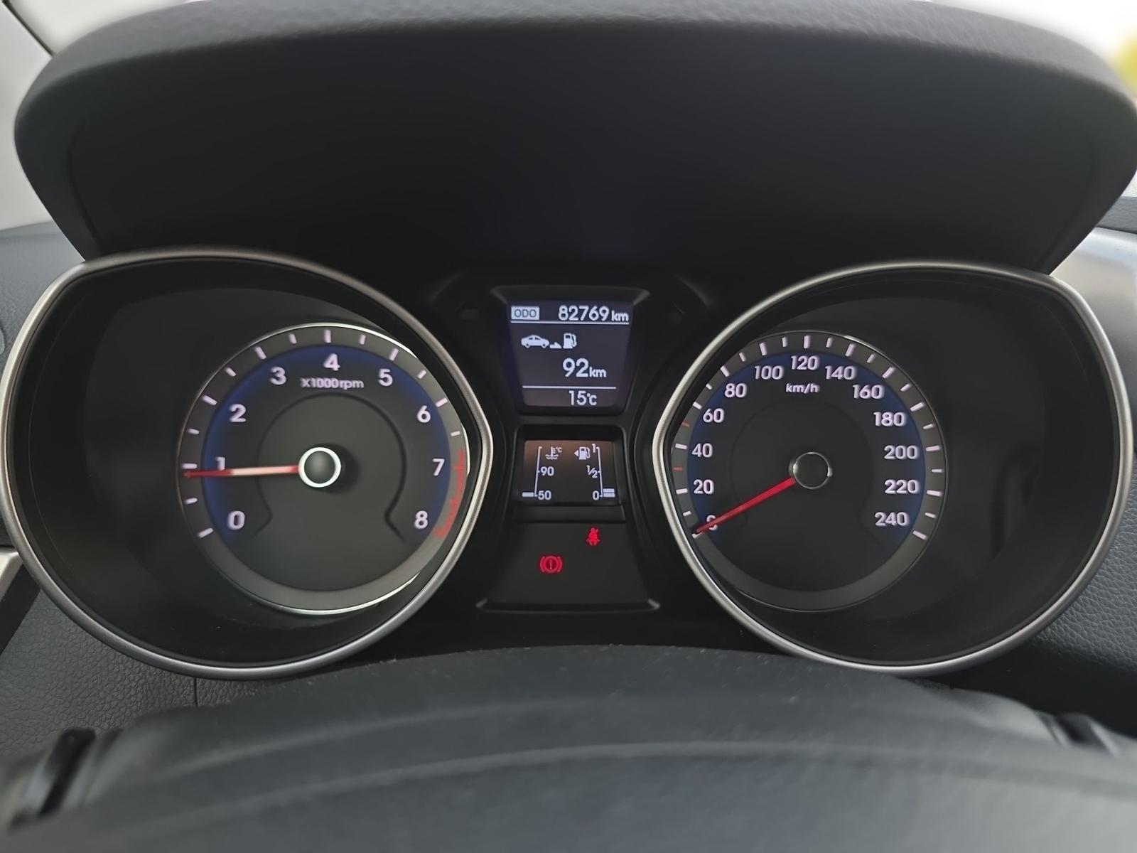 Hyundai i30 1.4 Classic Tempomat Sitzheizung Klima PDC