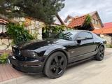 Ford Mustang GT 4.6 V8 s197 PREMIUM automatic - Ford Mustang aus 2005: V6