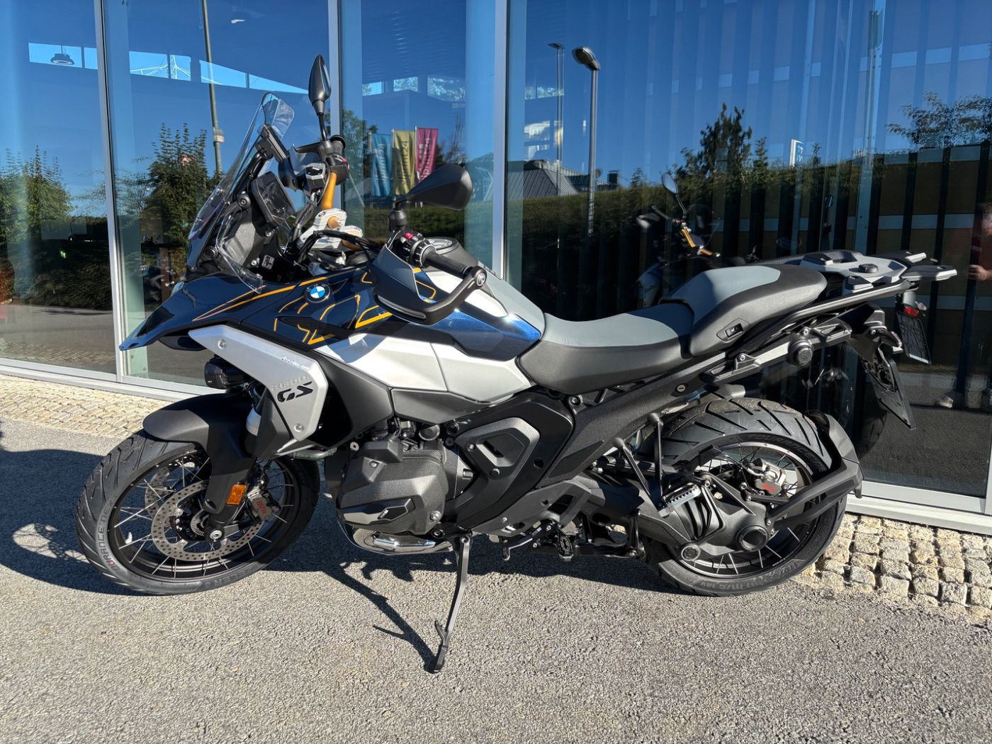 Fahrzeugabbildung BMW R 1300 GS Option 719 ASA
