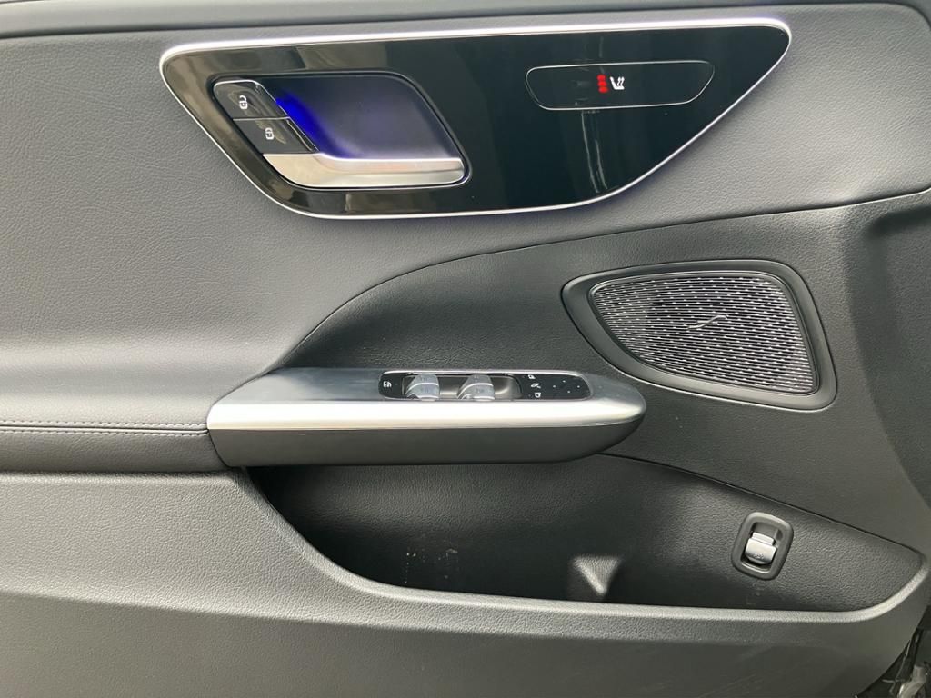 Fahrzeugabbildung Mercedes-Benz C 220 d T AMG*NIGHT*AHK*DISTR*TOTW*KAM*NAVI*LED