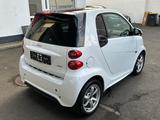 Smart ForTwo coupe MHD 52 kW Pano/ Sitzhzng/ Allwetter - Smart Gebrauchtwagen in Kassel