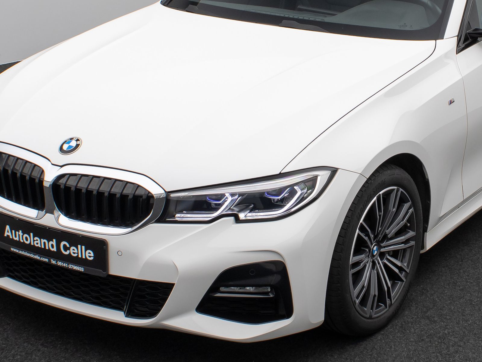 Fahrzeugabbildung BMW 330i xD M Sport Laser DAB Lenkrhzg Komfort Alarm
