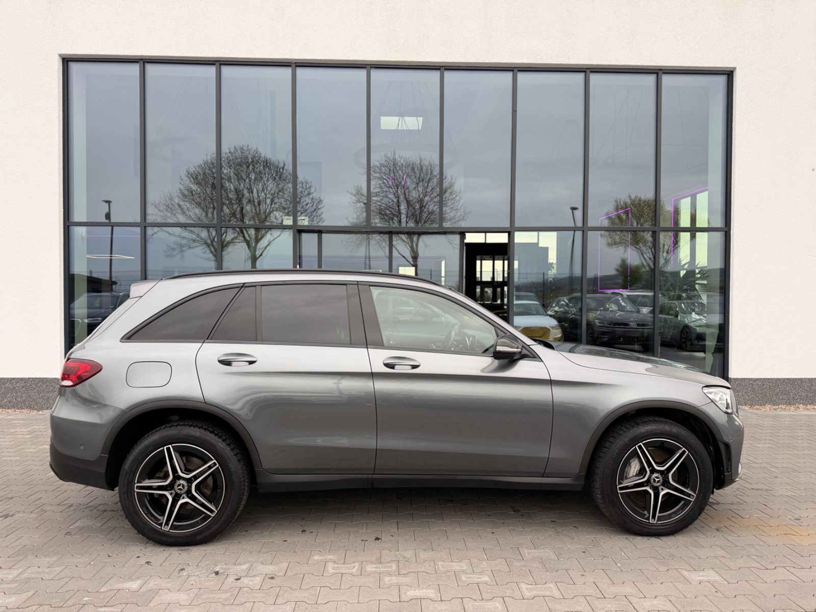 GLC 300 4Matic EQ Autom. LED Leder AMG