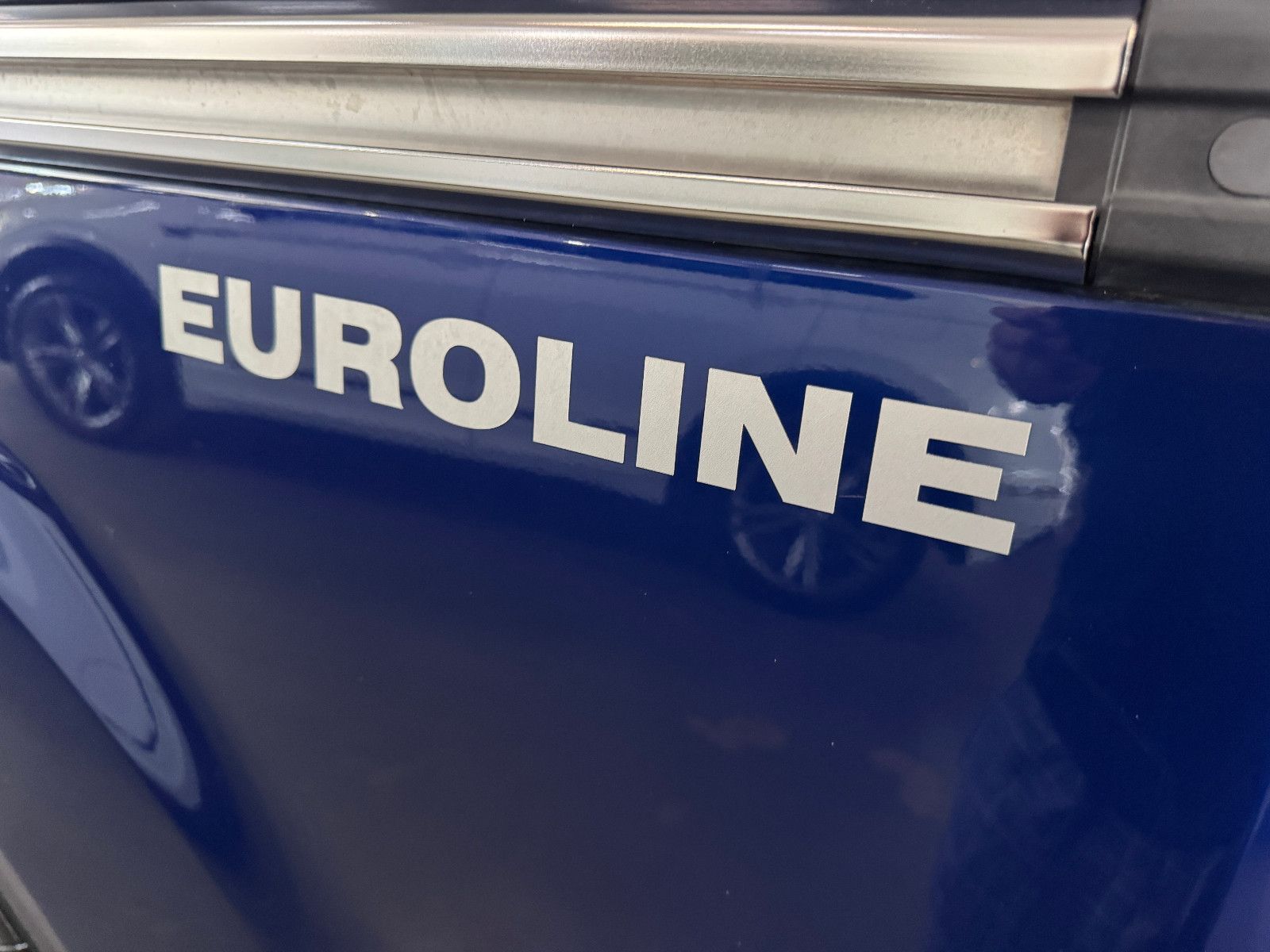 Fahrzeugabbildung Ford TOURNEO CUSTOM 2.2 TDCI WESTFALIA EUROLINE STHD