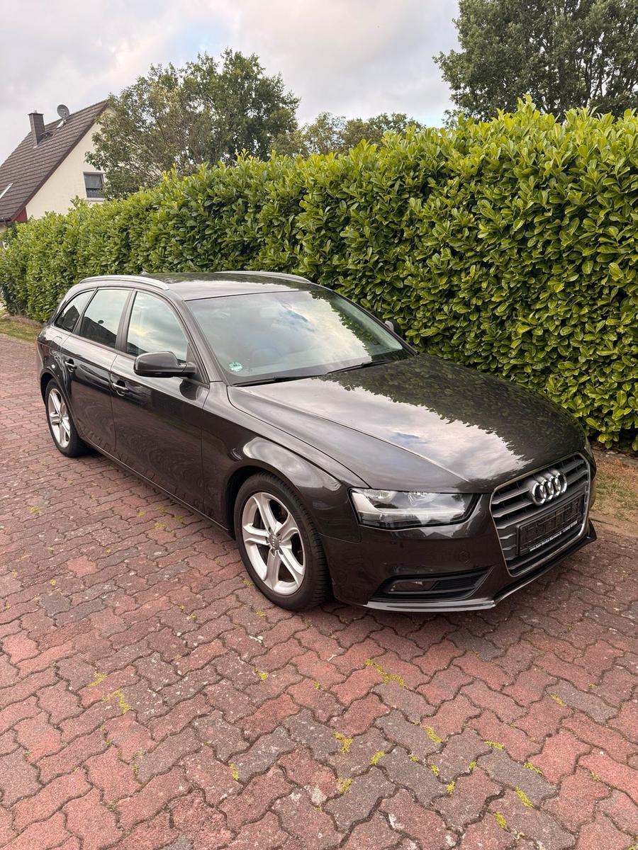 Audi A4 2013 — photo 5