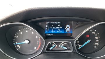 Fahrzeugabbildung Ford Focus Trend 5-Türig 1,6 Ltr.-4 Zyl.