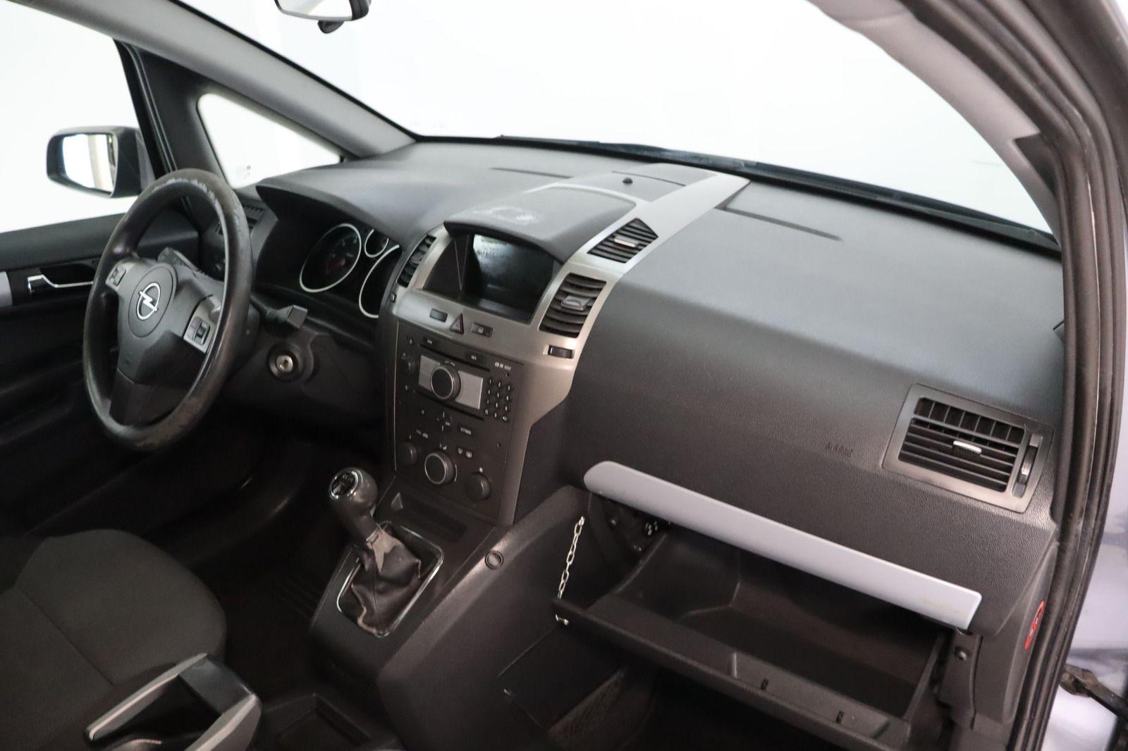 Fahrzeugabbildung Opel Zafira B Klimaautomatik Edition