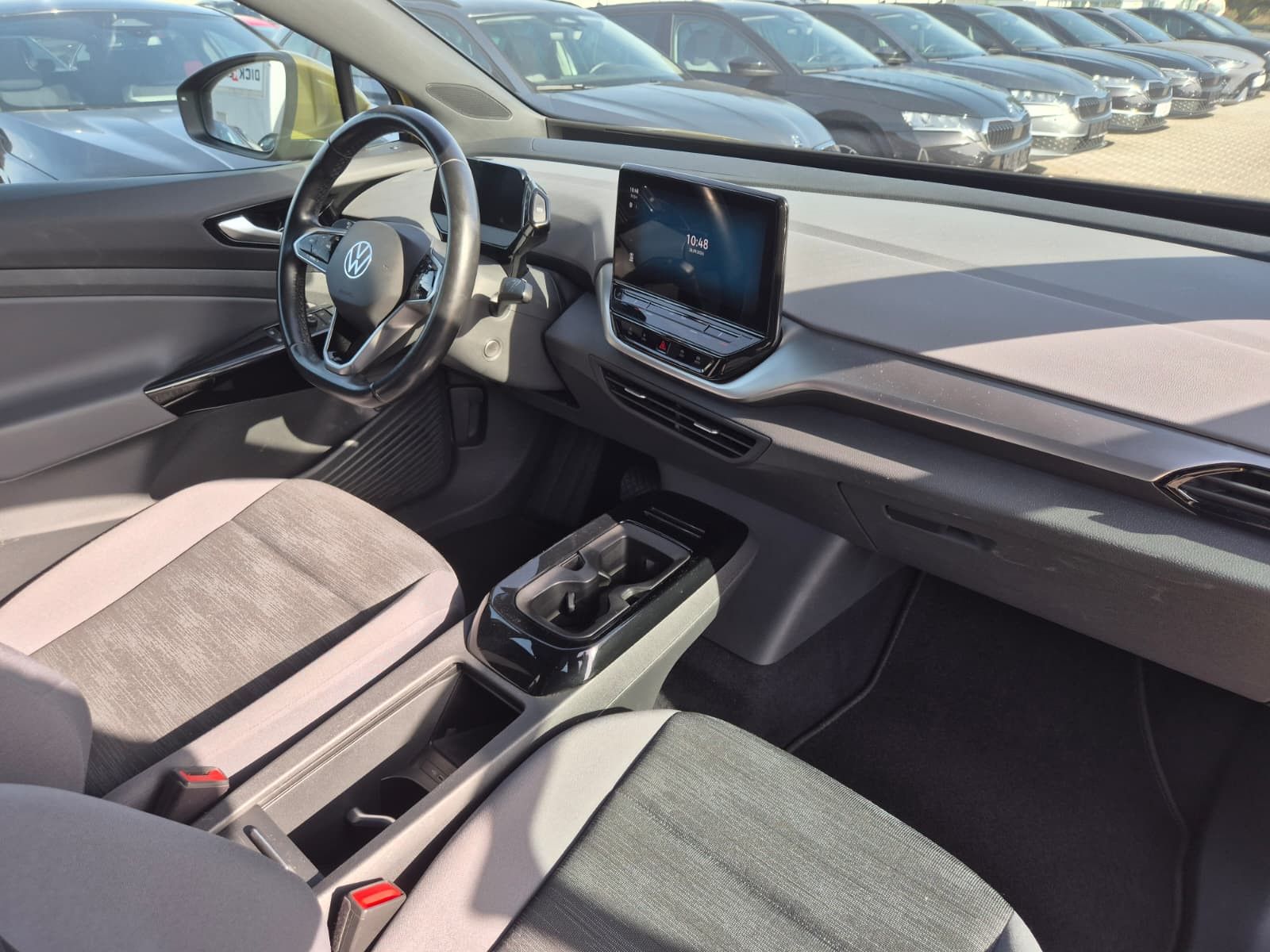Fahrzeugabbildung Volkswagen ID.4 Pro Performance Life ACC*NAVI*AHK*LM 19"