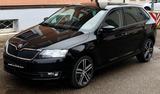 Skoda Rapid 1.4 Benzin Automatik DSG Panorama - Skoda Rapid von privat