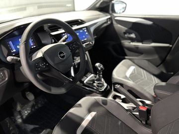 Fotografie 15 des Opel Corsa 1.2 Direct Injection Turbo GS ReNewKnit