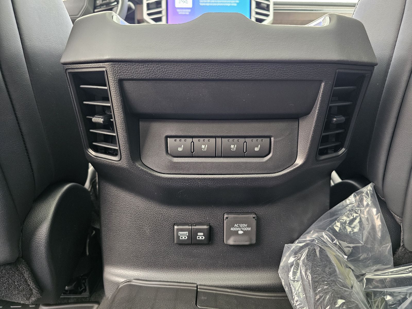 Fahrzeugabbildung Toyota Tundra Capestone T1: 74.000 EURO ! Stock !!!!!!!