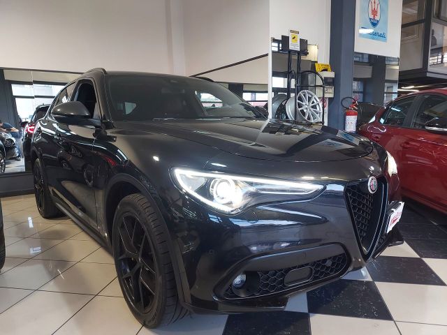 Alfa Romeo Stelvio 2.2 Td 210 cv AT8 Q4 B-Tech