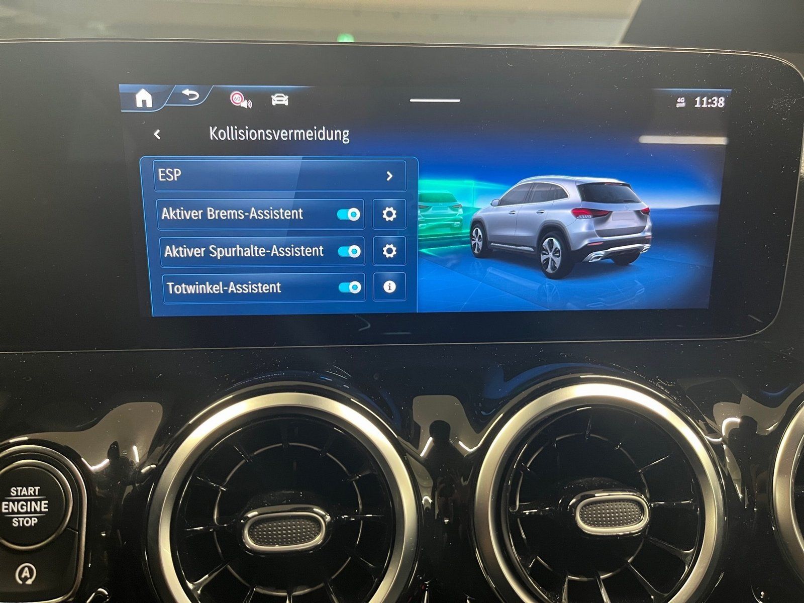 Fahrzeugabbildung Mercedes-Benz GLA 180 Progressive Advanc*Totwinkel*CarPlay*LED