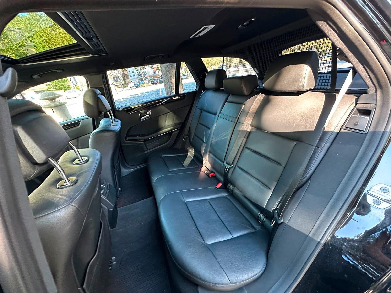 Mercedes-Benz E300 2012 — photo 9