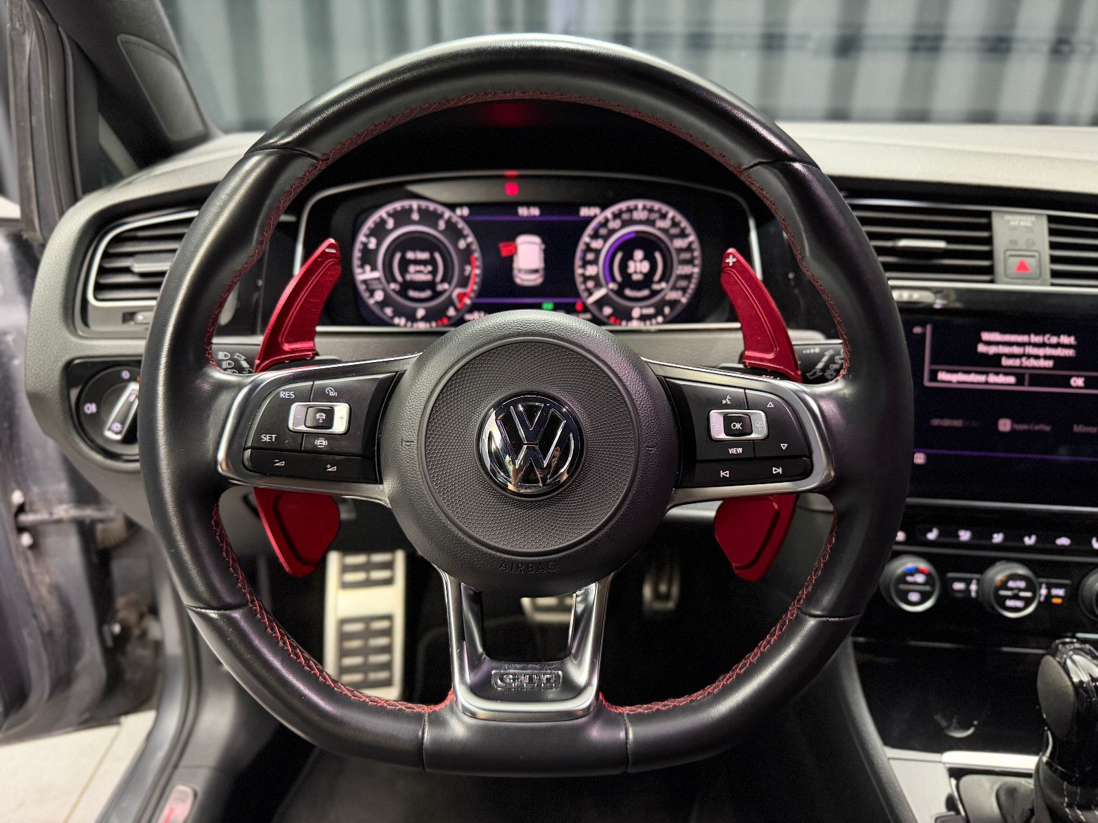 Fahrzeugabbildung Volkswagen Golf VII GTI Performance |APR|DSG|LED|MAXTON