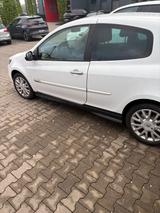 Renault Clio Turbo 103 Ps TomTom Sondermodel TÜV Neu - Renault Clio: Turbo
