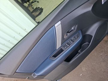 Citroën C4 FeelPack 1.2 PT 130 °LED°BF°SHZ°ACC°RFK°Navi°