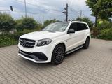 Mercedes-Benz GL 63 AMG 4MATIC AMG - Mercedes-Benz GL 63