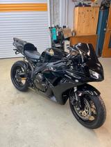 Honda CBR 1000 RR SC57 Tüv Neu ÖHLINS - HONDA SC57