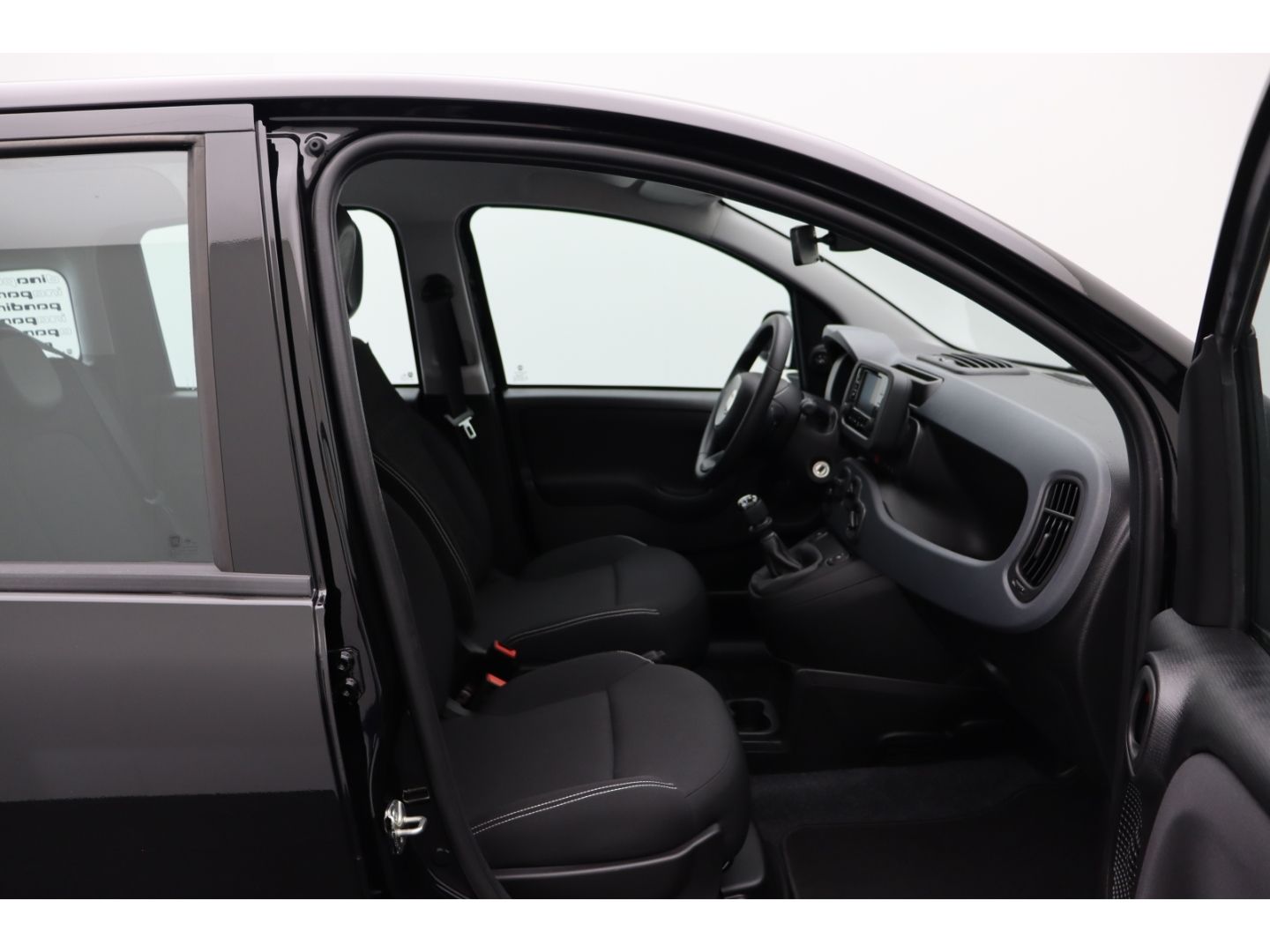 Fahrzeugabbildung Fiat Panda PANDINA ICON 1.0 HYBRID 48 KW (65 PS)