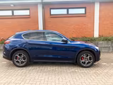 Alfa Romeo Stelvio 2.0 Turbo 16V 206kW Super AT8-Q4 Super - Alfa Romeo: Blau