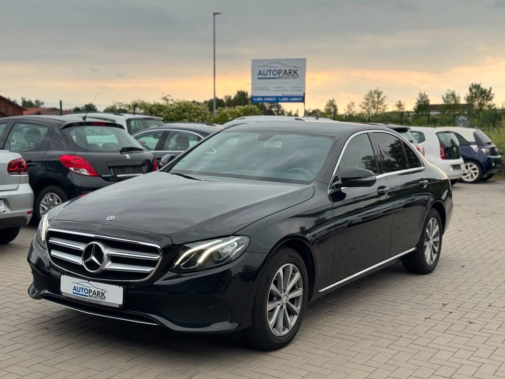 Image of Mercedes-Benz E 200