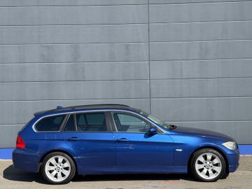 BMW 325 - 4