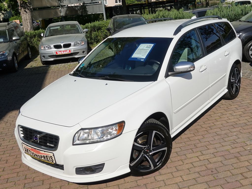 Volvo V50