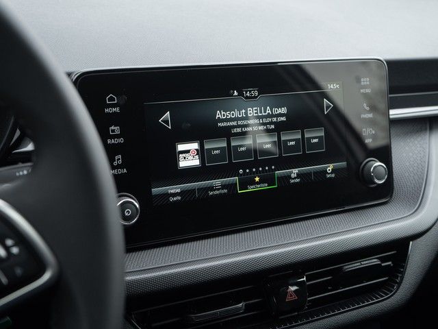 Fabia 1.0 MPI Essence LED+GRA+PDC+DAB