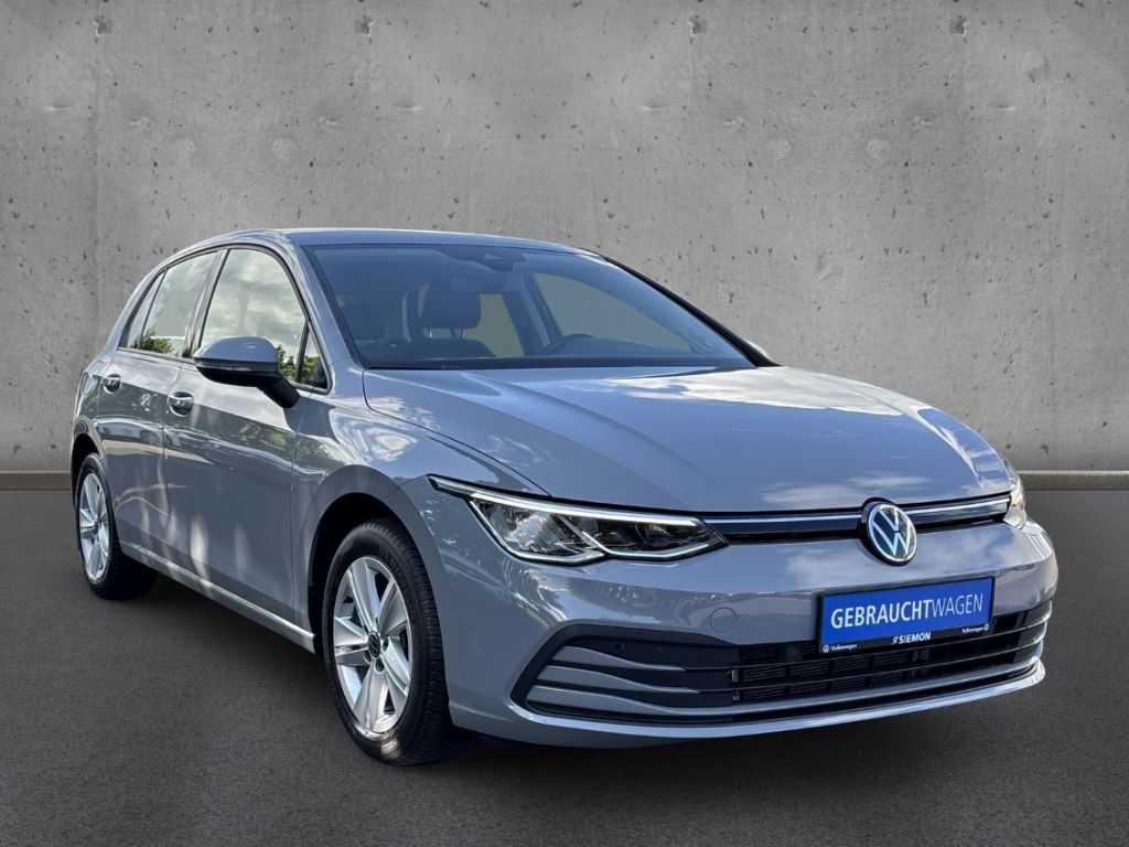 Fahrzeugabbildung Volkswagen Golf 2.0 TDI Life Navi AHK GJR