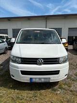 Volkswagen VW T5 Caravelle evtl. auch Tausch - gebrauchte VW T5 Caravelle aus dem Jahr 2010