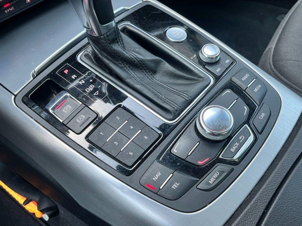Audi A7 Sportback 3.0 TDI quattro | 245 ch | BVA | GPS | Attelage escamotable | Aide au stationnement | Volant cuir