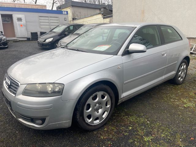 Audi A3 1.6 Attraction