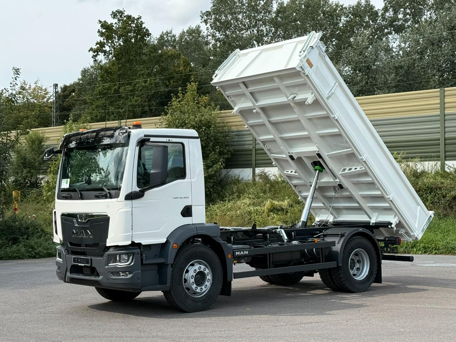 MAN TGM 18.320  4X2 / Euro 6e 3-Seiten-Kipper