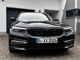 BMW 530i Touring A - Luxury Line  - BMW 530 in Augsburg