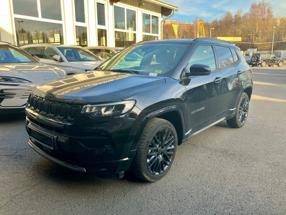 Jeep Compass 1.5 MultiAir Mild Hybrid RED