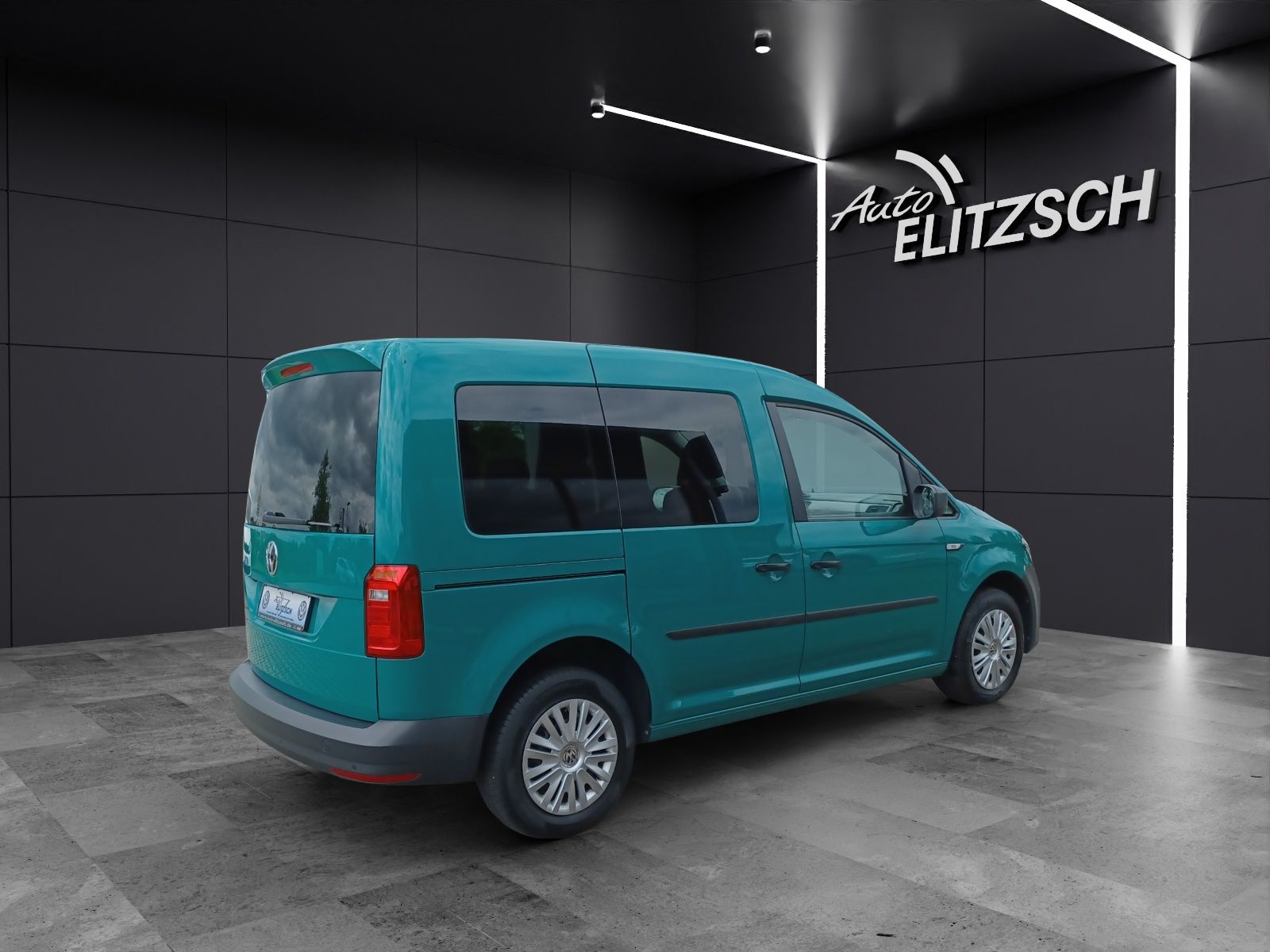 Fahrzeugabbildung Volkswagen Caddy Kombi TSI 7-Si Klima GRA PDC