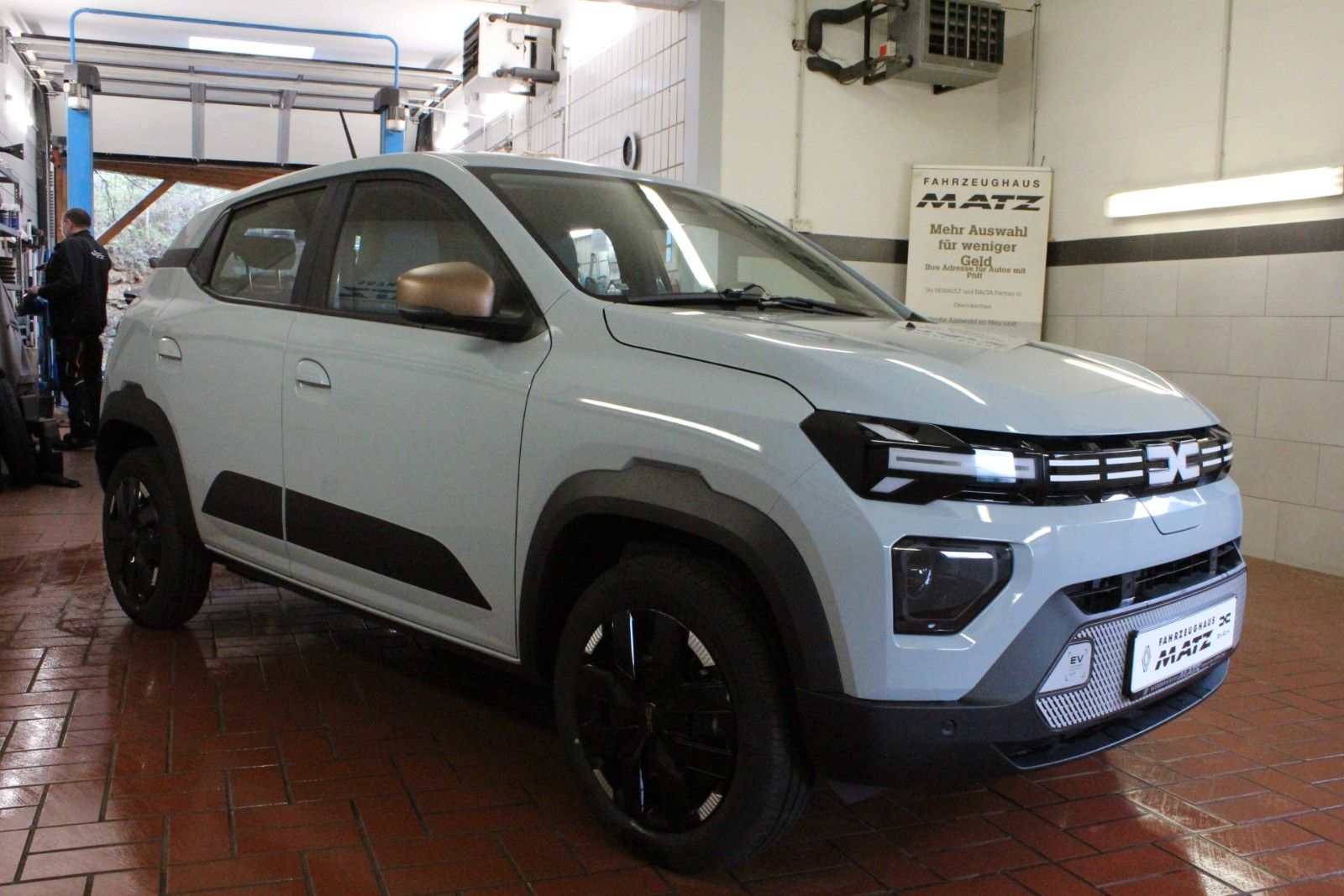 Fahrzeugabbildung Dacia Spring electric 100 Extreme