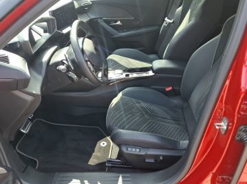 Peugeot 2008 GT 1.2 PureTech 130 360+AHK+Kam.+KeyLess+SD