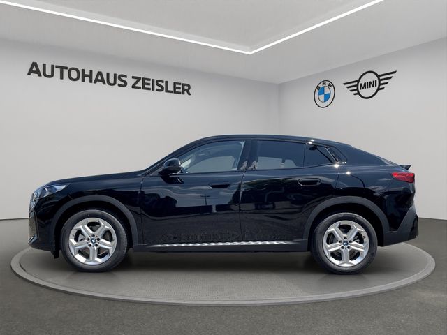 Foto Nummer 4: BMW iX2