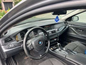 BMW 520 - 11