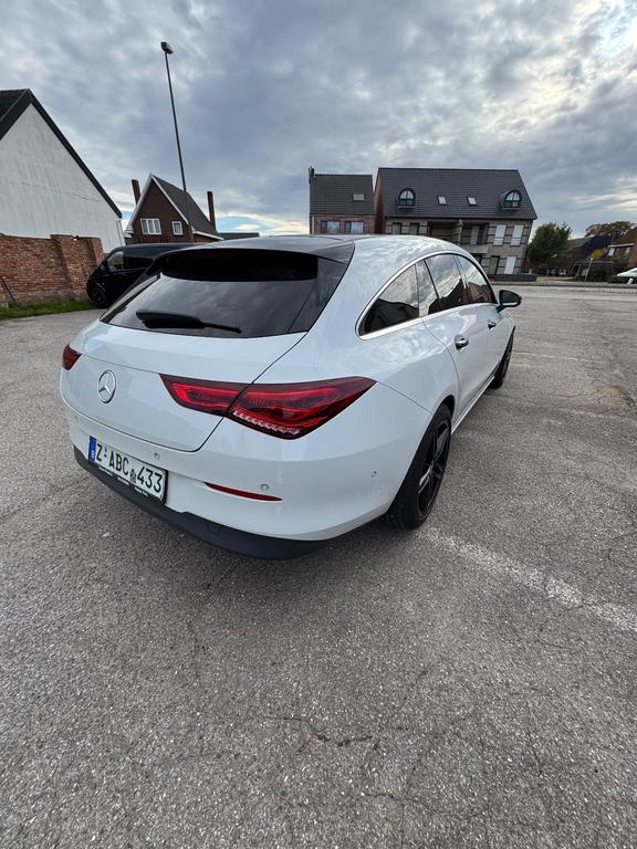 Mercedes-Benz CLA 200 Shooting Brake
