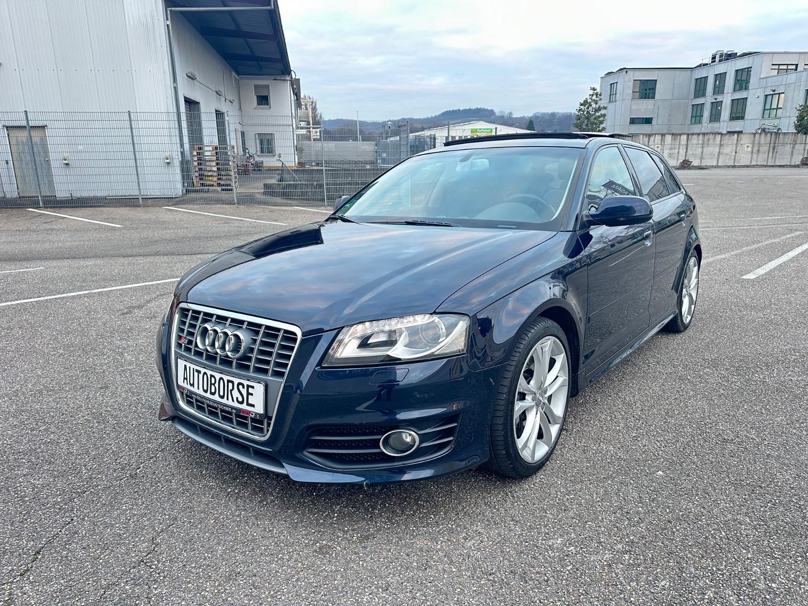 Audi S3 Sportback 2.0 TFSI quattro.panorama
