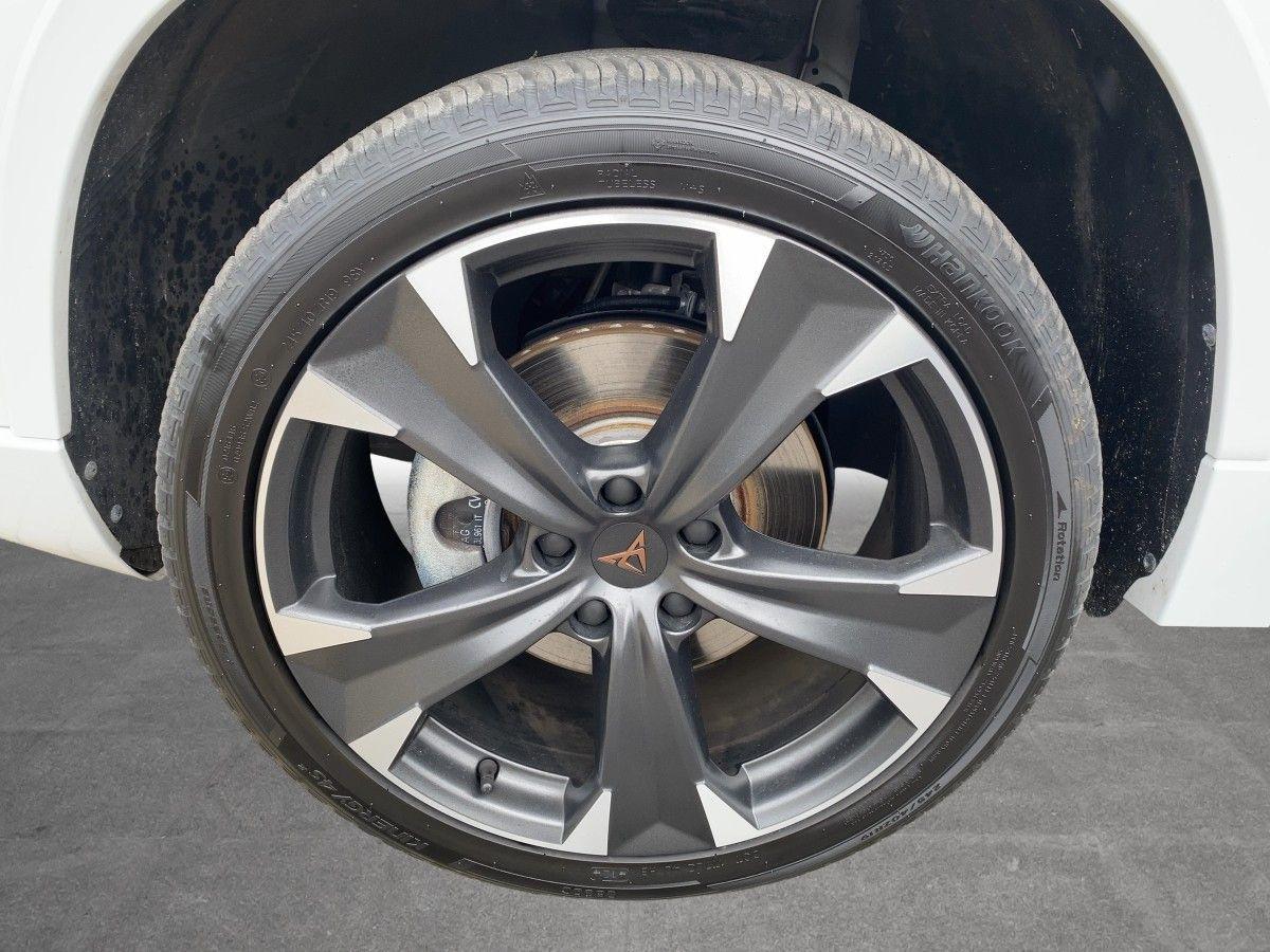 Cupra Ateca 2.0 TSI DSG 4Drive Navi LED SHZ ACC PDC