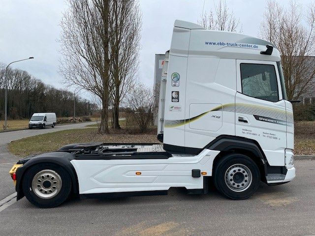 Fahrzeugabbildung DAF FT XG 450