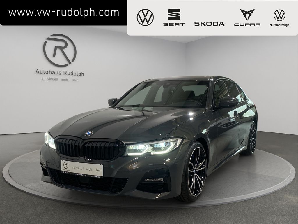 Image of BMW 330